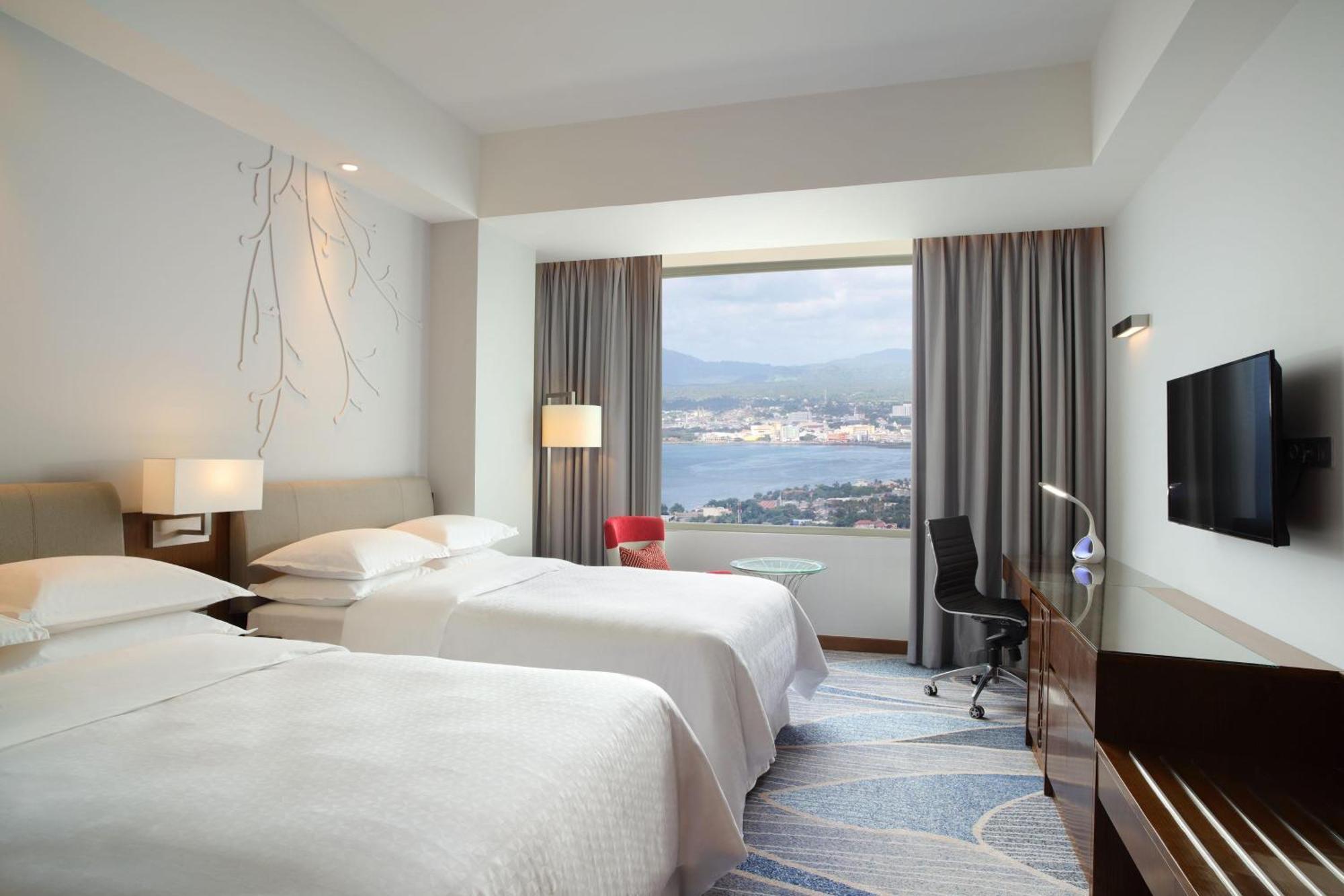 Four Points By Sheraton Manado Exteriér fotografie